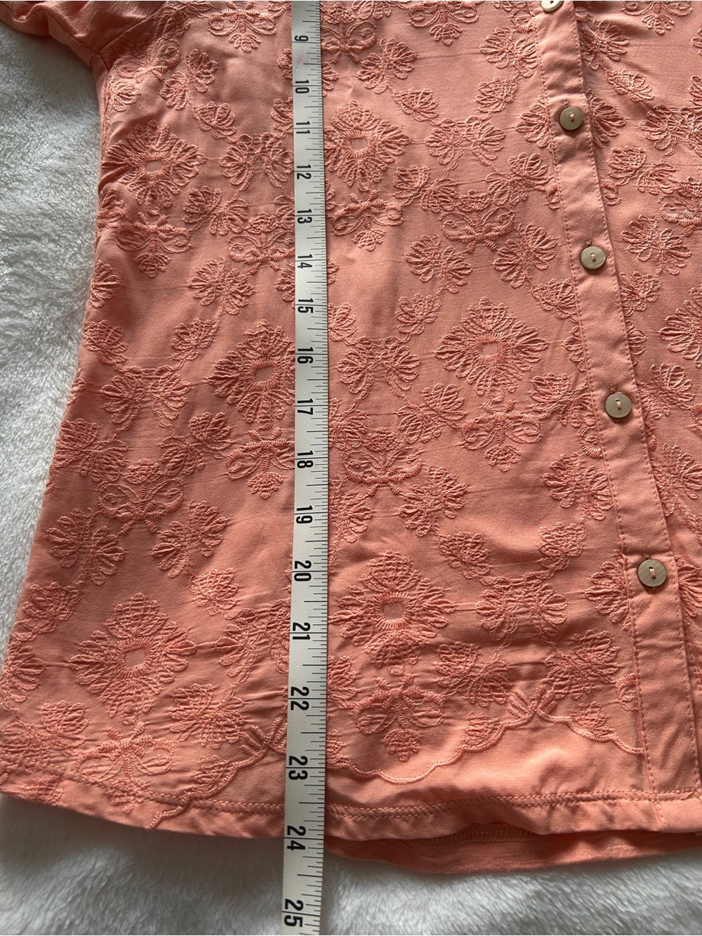 Democracy Peach 3/4 Sleeve Floral Embroidered Button-Down Shirt Size M - Picture 7 of 9